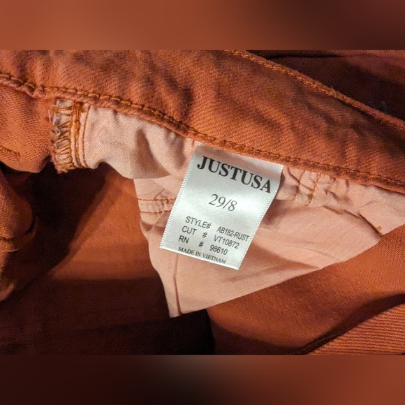 Just USA Women's High Rise Slim Straight Leg Jeans AB182 Rust Size 29 / 8 NWT! - Picture 6 of 16